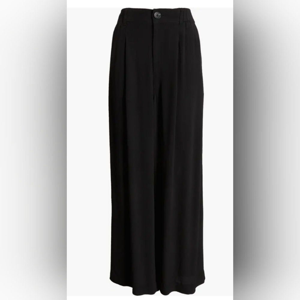 Treasure & Bond Pleated Wide Leg Pants